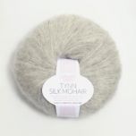 Sandnes Garn Tynn Silk Mohair (1022) Licht Grijs gemeleerd bij de Breiboerderij!