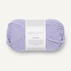 Sandnes Garn Peer Gynt by PetiteKnit (5012) Perfect Purple bij de Breiboerderij                            
