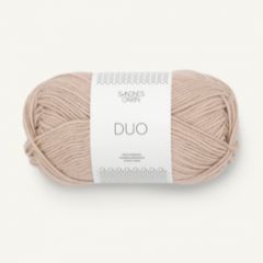 Sandnes Garn Duo (3021) Licht Beige bij de Breiboerderij