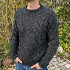 Patroon Moby Sweater - Man  - by PetiteKnit (engels) bij de Breiboerderij                            