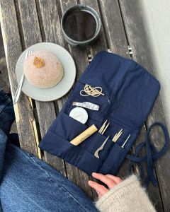 PetiteKnit - Knitter's Needle Case - TO GO - Navy bij de Breiboerderij                            