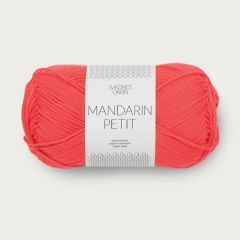  Sandnes Garn Mandarin Petit (9004) Lemon bij de Breiboerderij                           