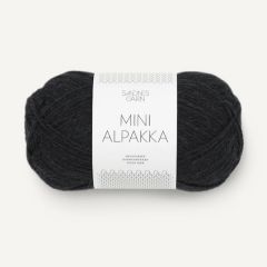 Sandnes Garn Mini Alpakka (1099) Zwart bij de Breiboerderij                                 