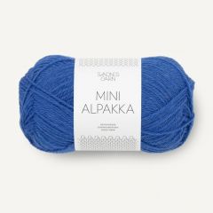 Sandnes Garn Mini Alpakka (5845) Dazzling Blue bij de Breiboerderij                            