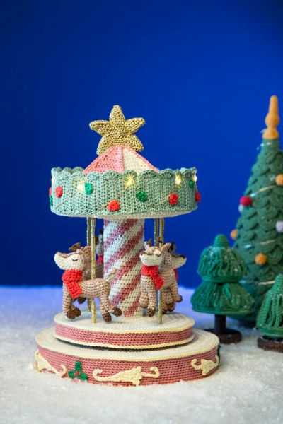 Kerstdorp haken met Mr. Cey - Haakpakket CARROUSEL - Lang Yarns Quattro