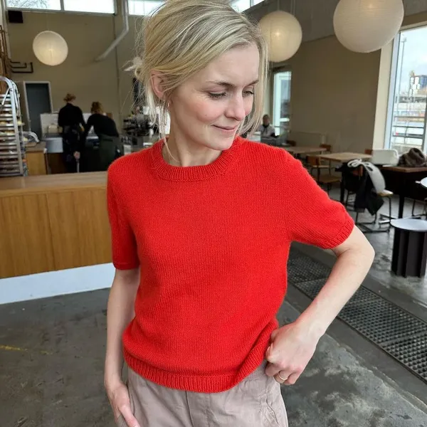 petiteknit poppy tee a