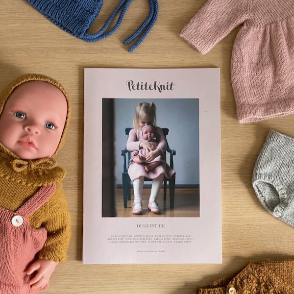 Breipatronen Dukkestrikk - voor Poppen Kleertjes - PetiteKnit