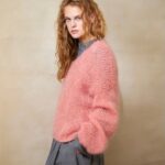 Patroon FACILE SWEATER -2402-04 - Ballerina Chunky Mohair