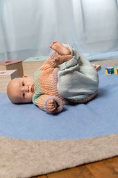Lang Yarns breipatronen boekje Punto 24 Layette Merino - Afbeelding 2