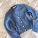 Breipakket PetiteKnit - April Cardigan (incl knopen en patroon NL) v.a. maat XS