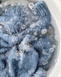 GET YOUR KNIT CLEAN met hulp van PetiteKnit" - Organisch wasmiddel 250 ML - Afbeelding 2