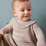 Breipatronen boek Sandnes Garn 2304 Lente / Zomer Baby (engels)