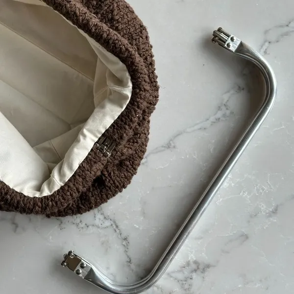Frame voor Large Clutch - PetiteKnit