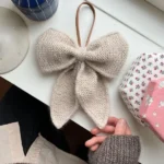 Patroon PetiteKnit - DECEMBER BOW