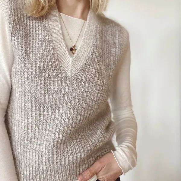 Patroon PetiteKnit - FRIDAY Slipover V Neck