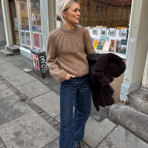 sunday sweater a