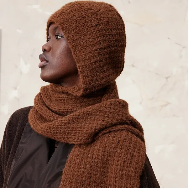 Breipakket Hooded Scarf Bona - Baby Lama - Lang Yarns
